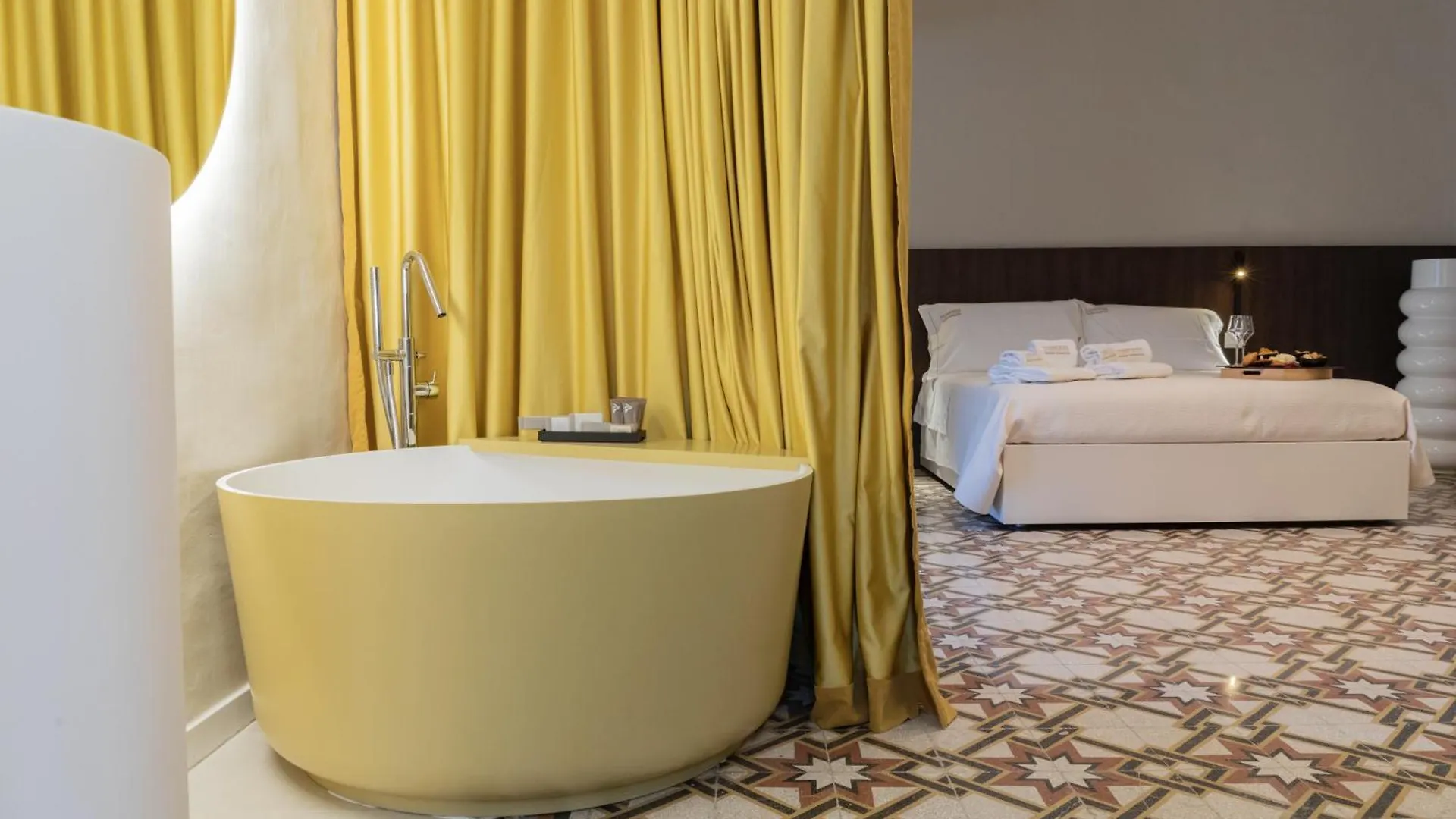 Harmonies Bnb Bari Bed & Breakfast